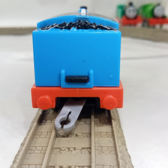 Thomas the Tank Engine Trackmaster Motorized Train 2013 Gullane - Picture 3 of 6